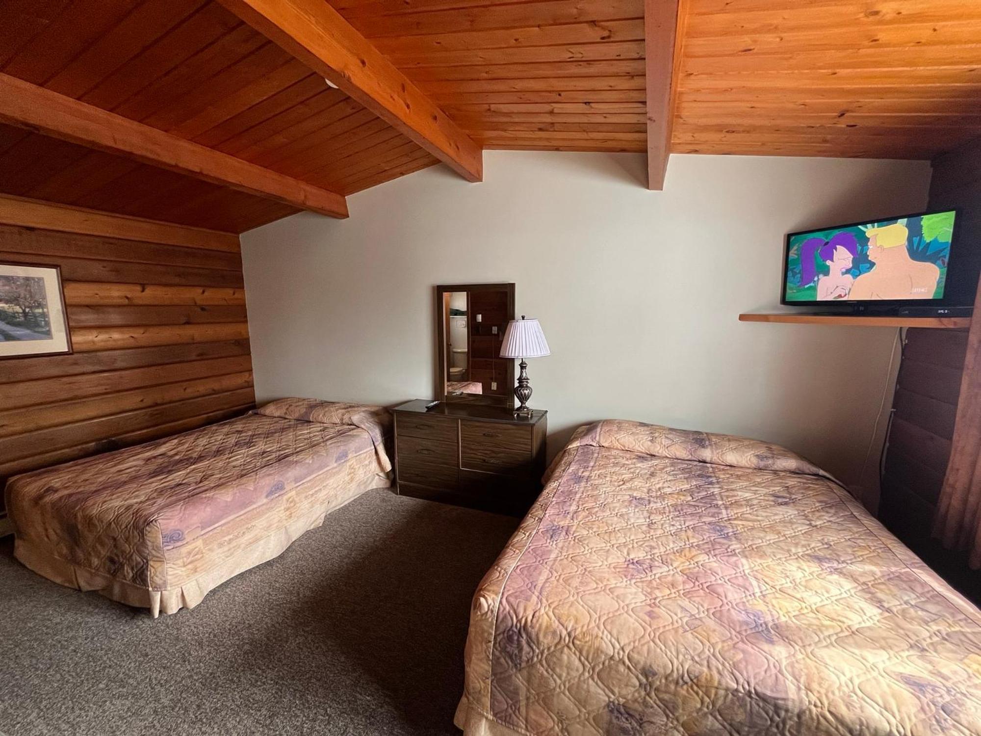 סילבן לייק Raccoon Lodge Motel מראה חיצוני תמונה