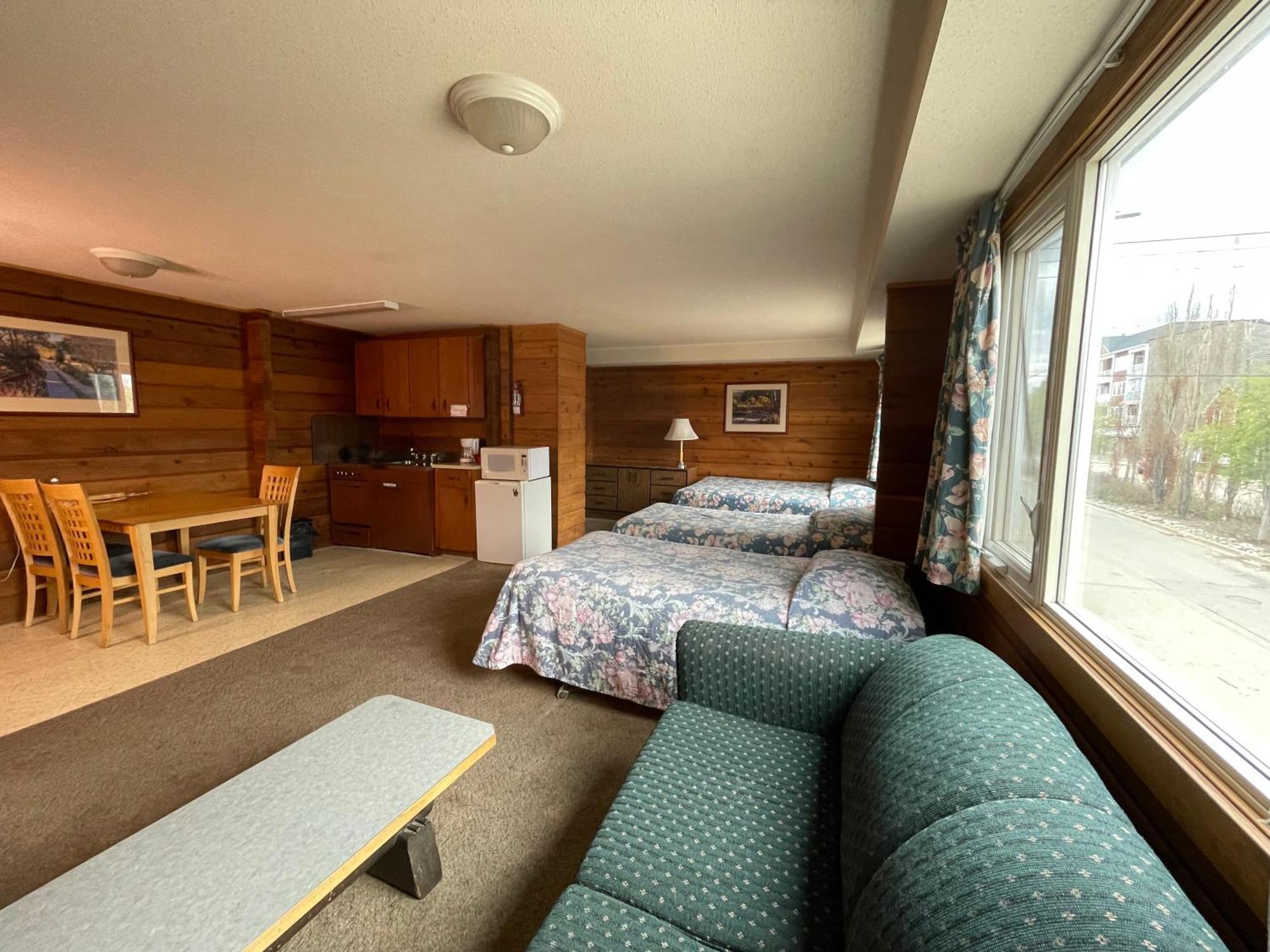 סילבן לייק Raccoon Lodge Motel מראה חיצוני תמונה