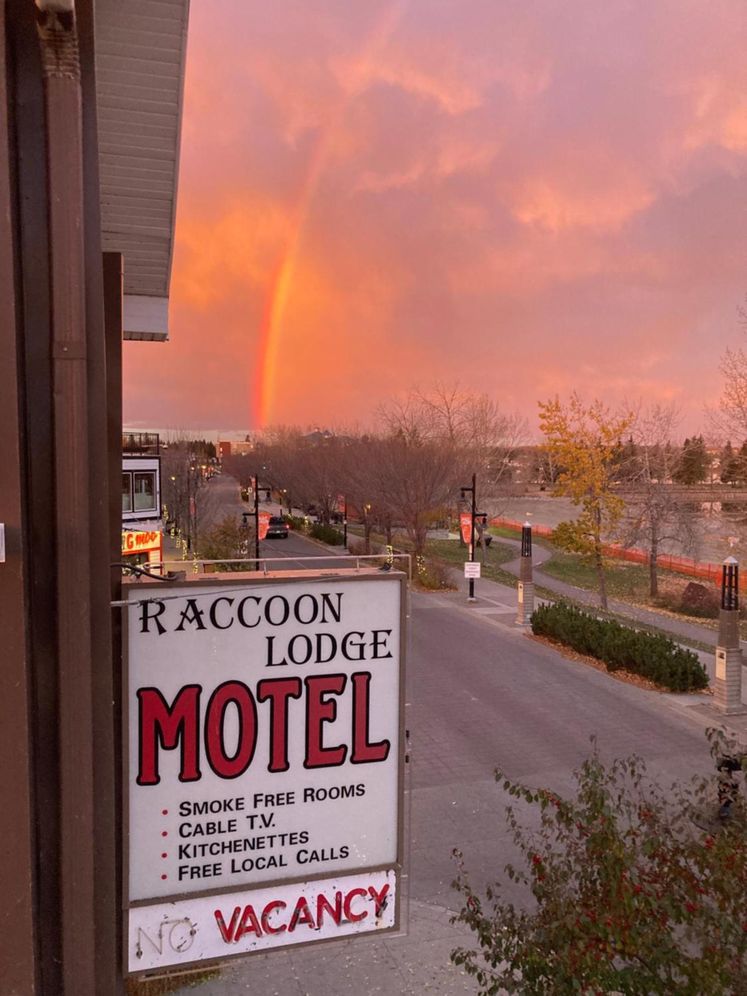 סילבן לייק Raccoon Lodge Motel מראה חיצוני תמונה